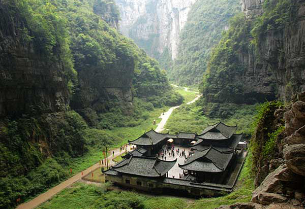 重慶、武隆天坑、仙女山、芙蓉洞、白公館6日