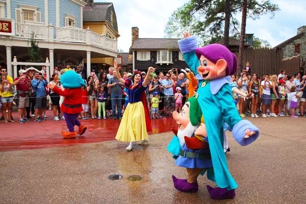 美國品質(zhì)游東西海岸含布法羅+夏威夷16日