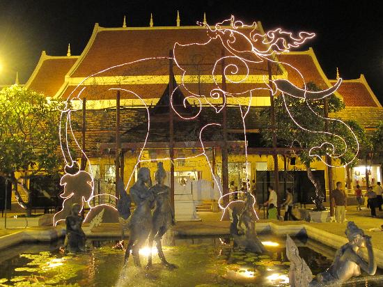 稱贊的品質 曼巴普 清邁小鎮(zhèn)、泰式按摩8晚9日