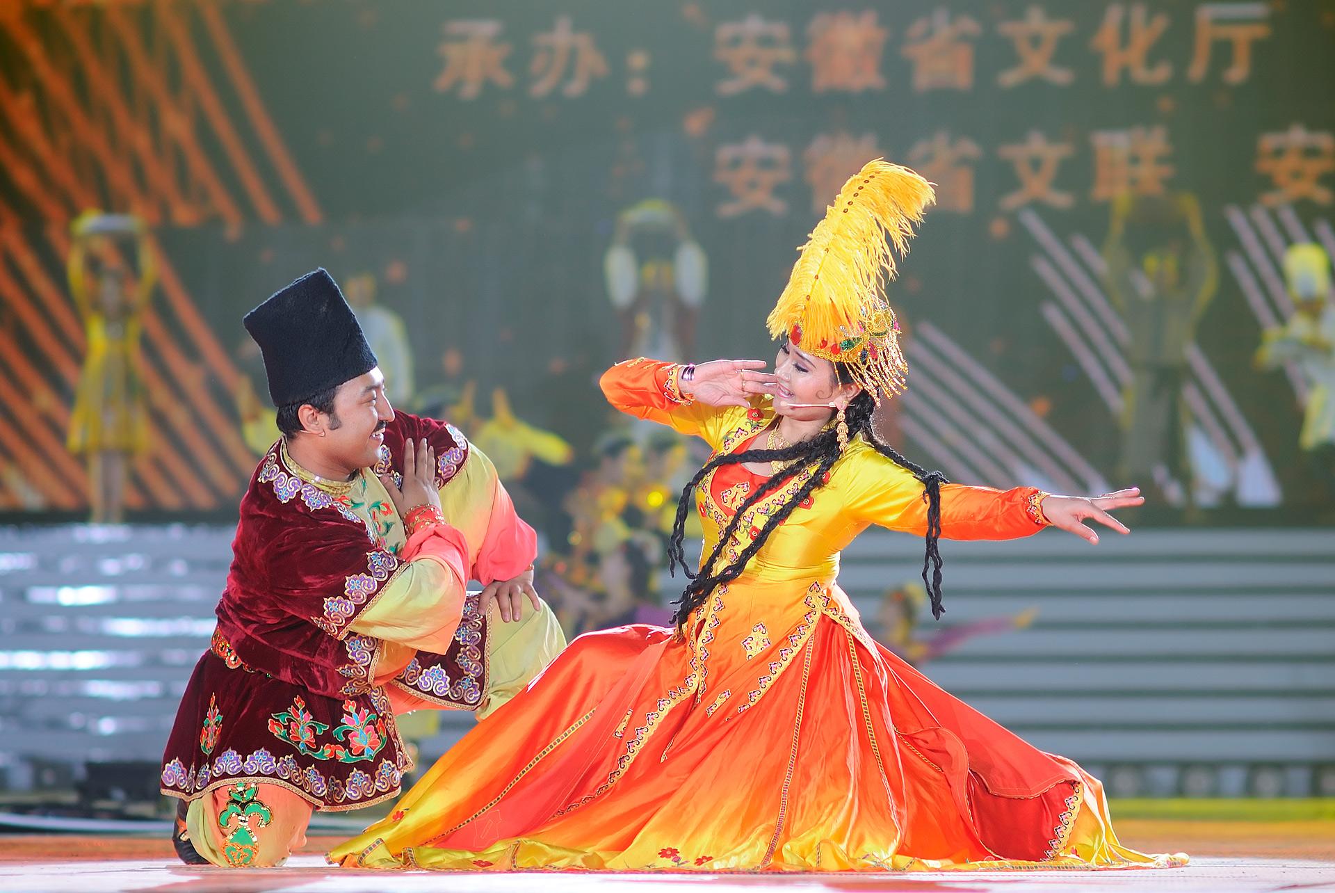 新疆現(xiàn)在可以去嗎_什么時(shí)候可以去新疆旅游_